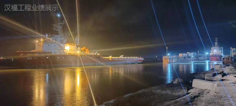 勝利292和勝利242 進塢1.jpg